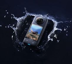 Экшн-камера Insta360 X3