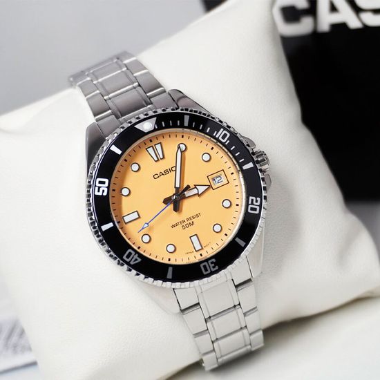 Наручные часы Casio MDV-10D-4A2VDF