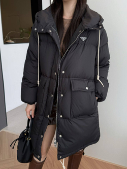 Пуховик Prada