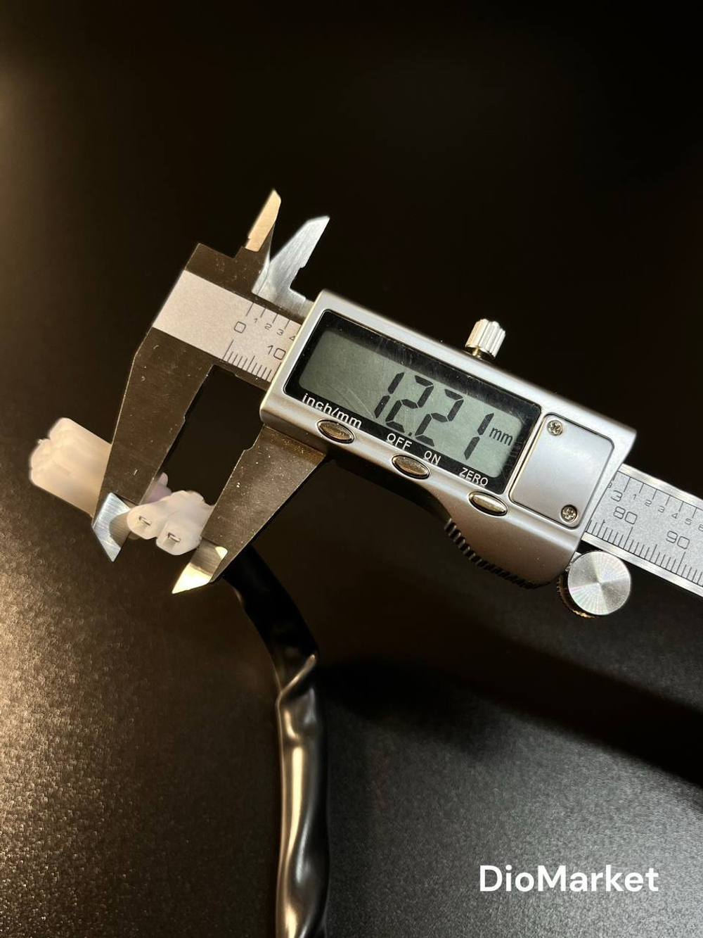 Разъем коммутатора 139QMB (4+2 контакта, мама, +провода)