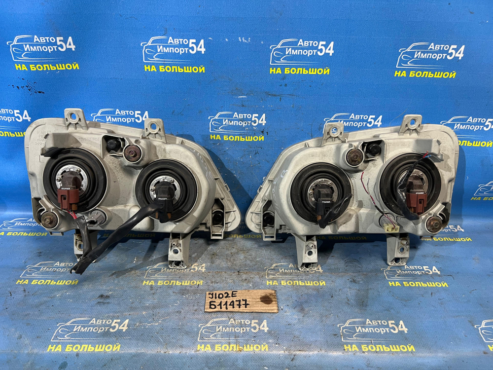 Фара передняя правая TOYOTA CAMI 2000-2006