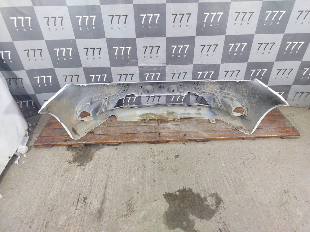 Бампер передний LADA Granta 18-нв Б/У Оригинал 8450100957