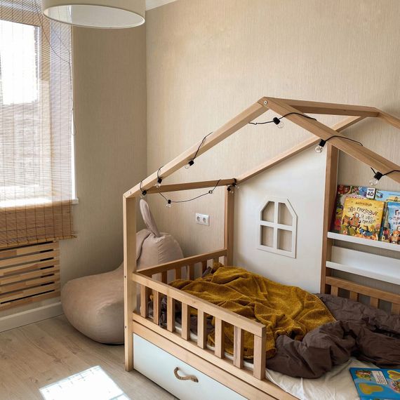 Детская кроватка Луна (Loona) из массива бука