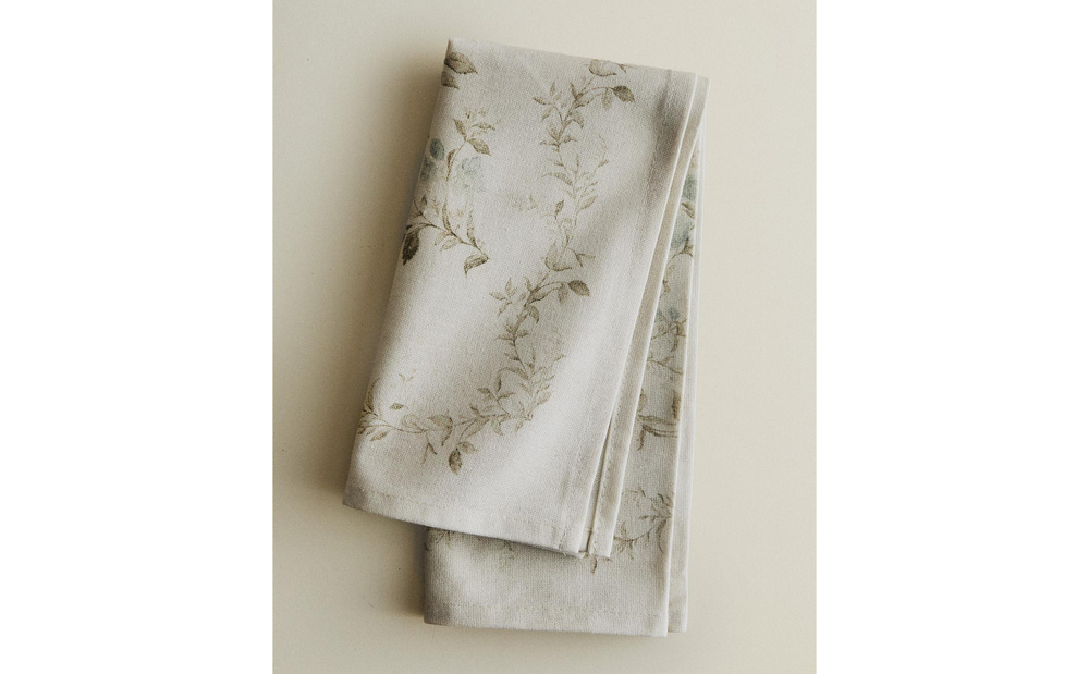 Zara Home столовая салфетка из хлопка, цветочный мотив, 45 45 см (комплект 2 шт.) · 5296/022