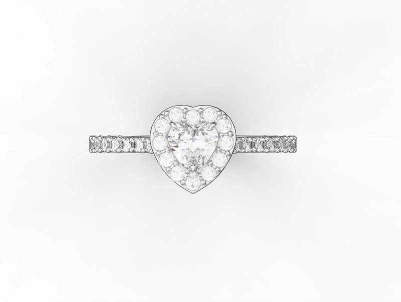 Кольцо Любовь с Бриллиантом в Огранке Сердце и Закрепкой Паве