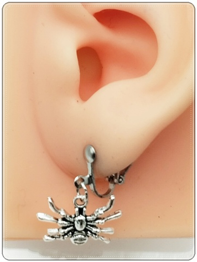 Клипсы без прокола "Паучки" (12х20мм) для украшения ушей.