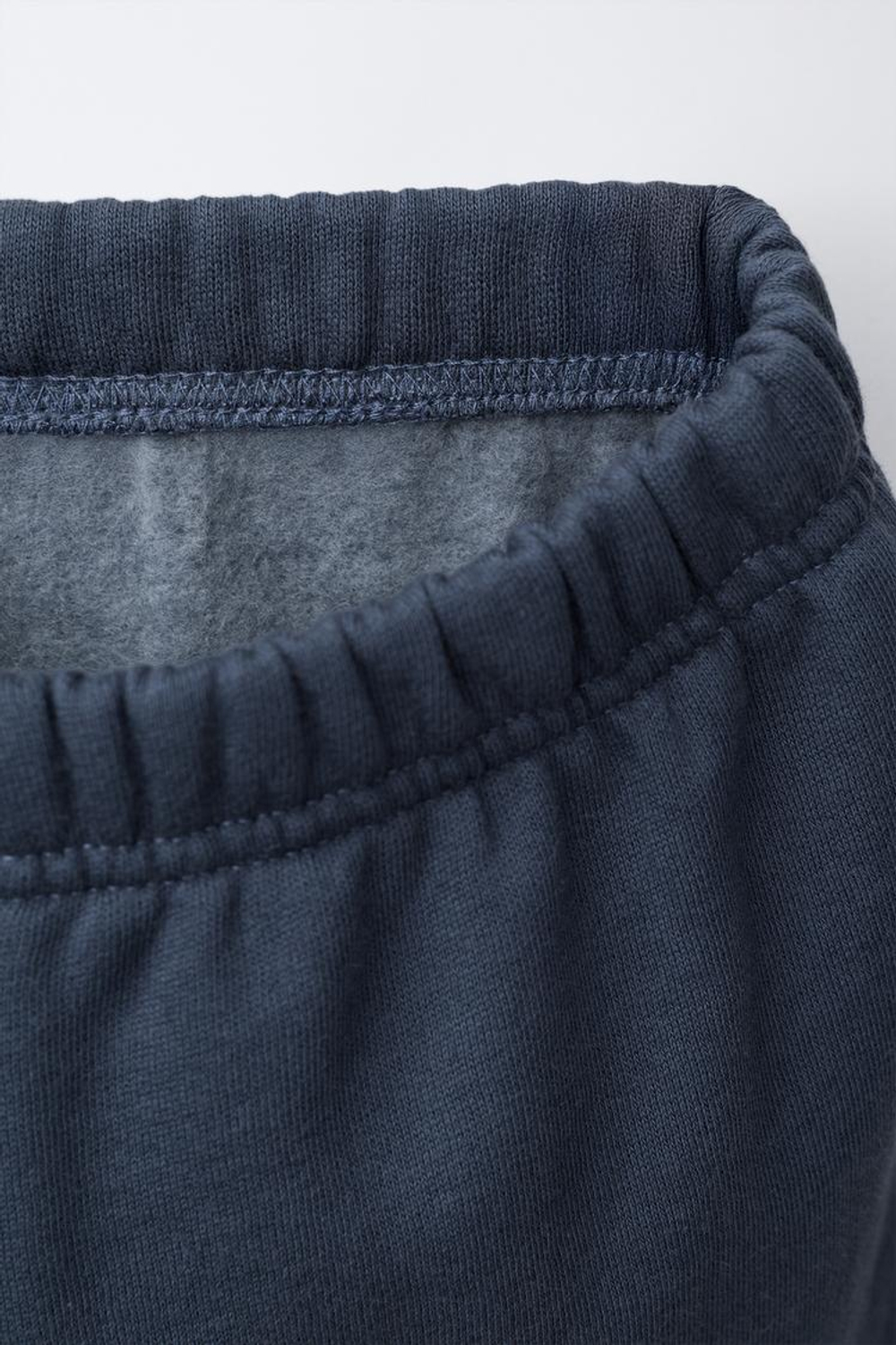 ZARA КОМПЛЕКТ ДЖОГГЕРОВ: ТОЛСТОВКА И БРЮКИ «МСТИТЕЛИ» © MARVEL, СИНИЙ