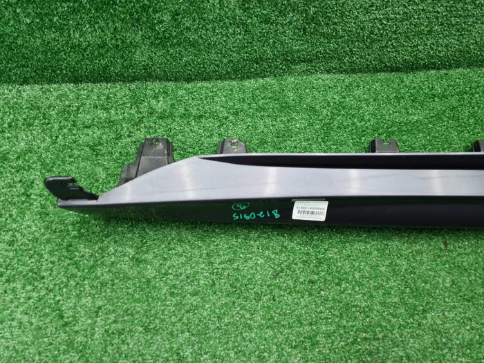 Накладка порога правая BMW X6 G06 (19-нв) M-paket