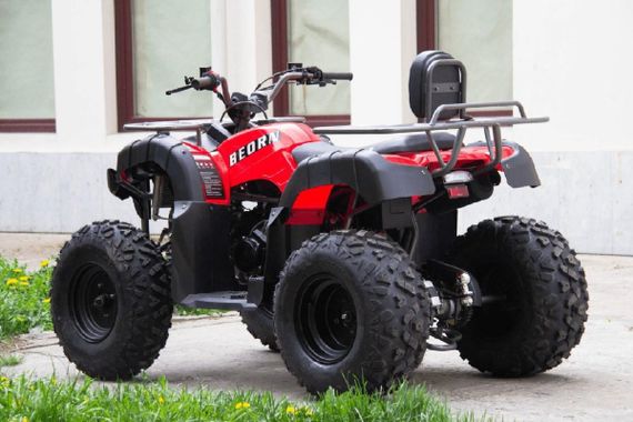 Квадроцикл UNIVERSAL Bull 200