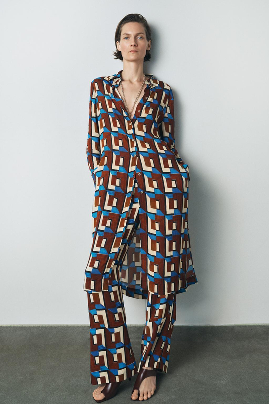 ZARA БРЮКИ FLARED ИЗ ТКАНИ С ПРИНТОМ — ZW COLLECTION, РАЗНОЦВЕТНЫЙ