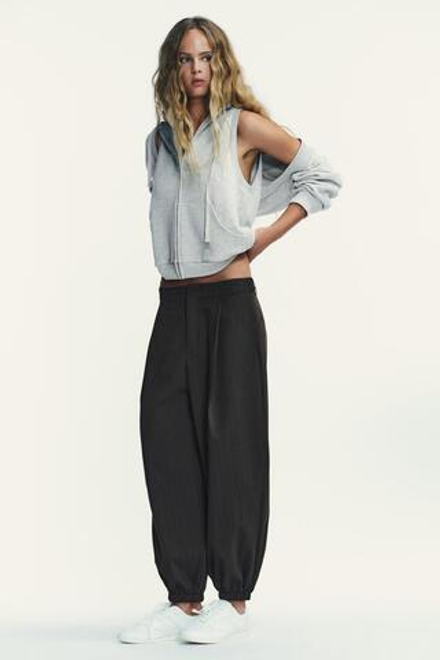 ZARA ЖИЛЕТ ФЛИСОВЫЙ С КАПЮШОНОМ, СЕРЫЙ МЕЛАНЖ