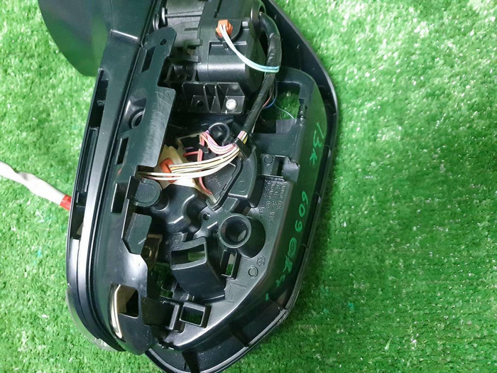 Зеркало левое Toyota Camry xv70 (2017-н.в.) 13к.