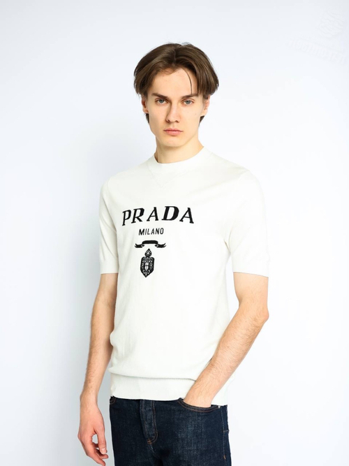 Футболка Prada