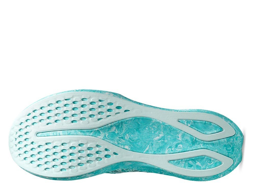 Кроссовки для бега мужские Asics Noosa Tri™ 16 M Турсуково-Белые