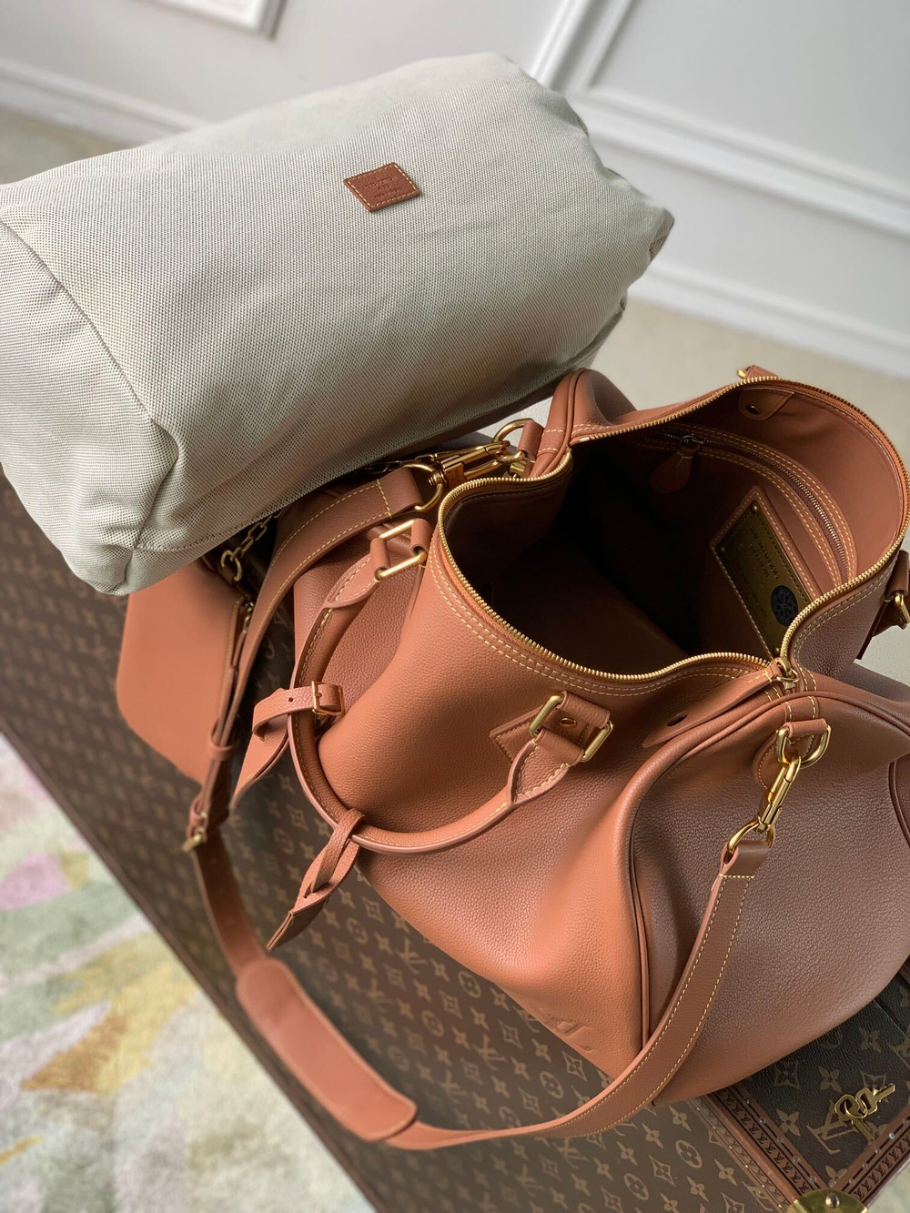 Louis Vuitton Speedy P9 Bandouliere 40