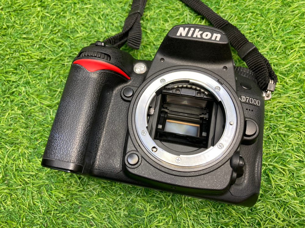 Nikon D7000 (7000 кадров)