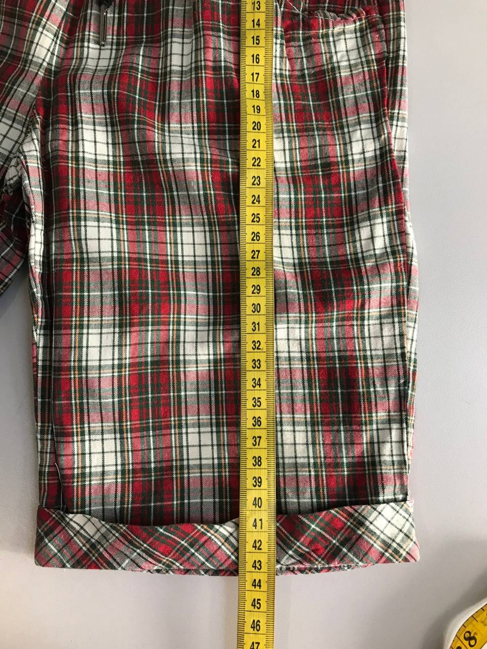 Шорты в клетку, визуально на 6/7 лет