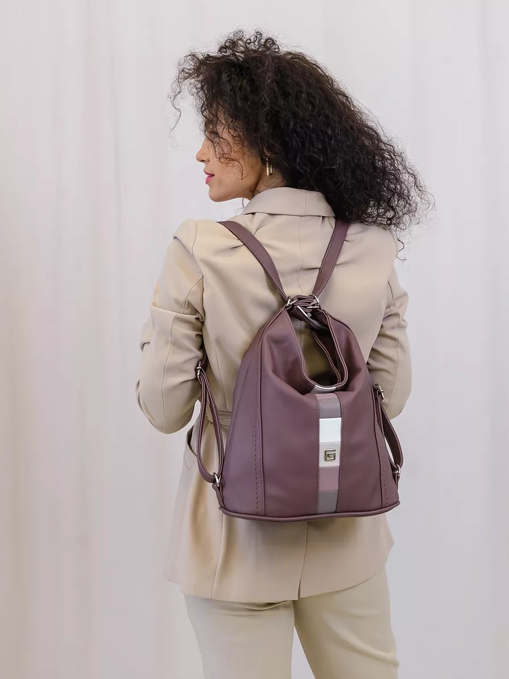 Сумка рюкзак большая через плечо трансформер