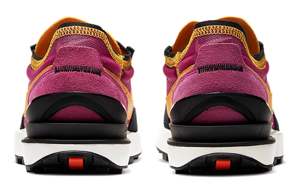 Кроссовки Nike Waffle Debut (Женская размерная сетка)