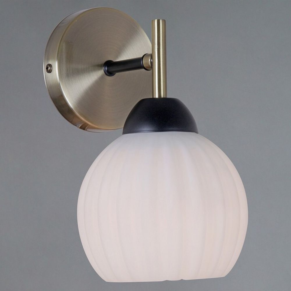 Бра ILLUMICO TRENTO IL0579-1WSQ-25 BK AB TRENTO