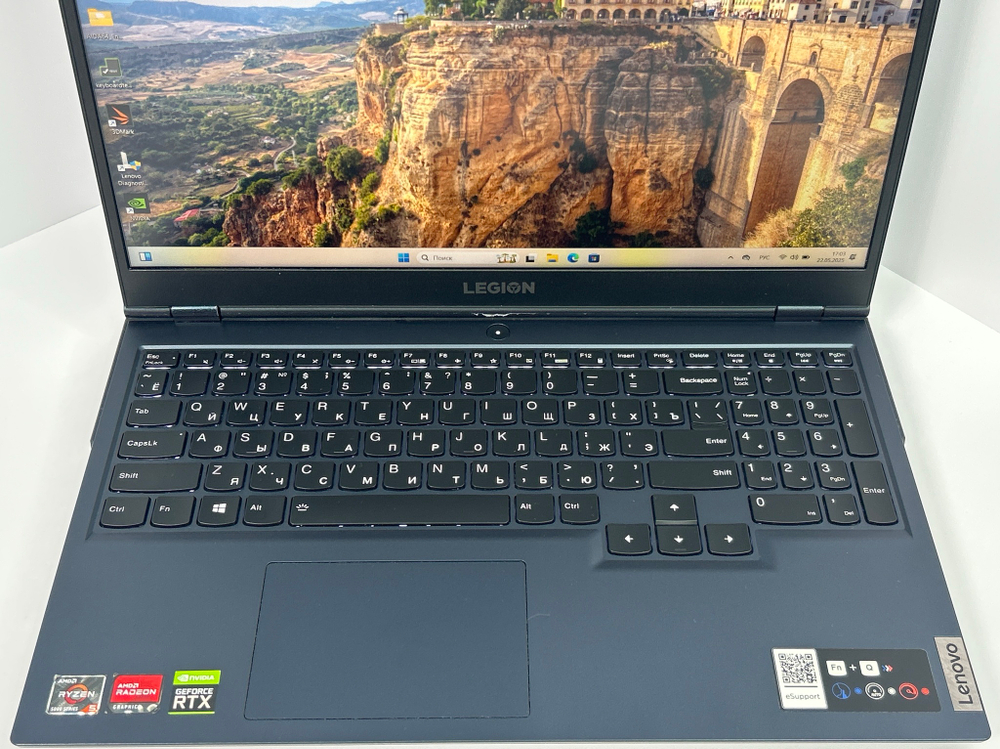 Ноутбук Lenovo Legion 5-15ACH6H (82JU000WRK) 15.6"/AMD Ryzen 5 5600H/RAM 16 GB/SSD 512 GB/Nvidia RTX3070 8GB/1920x1080/IPS 165Hz/DOS/Посветка кл-ры:LED/Синий. Состояние: B1