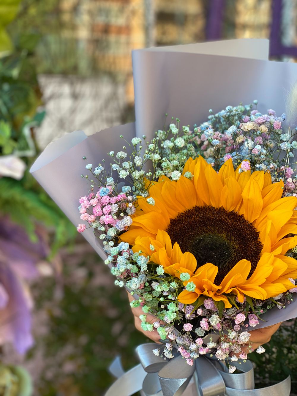 Букет Подсолнух гисофила цветной микс