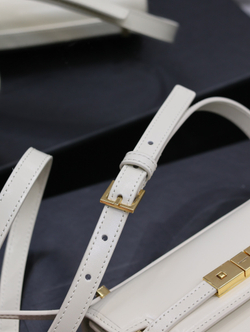 Saint Laurent Mini Manhattan In Box 19 cm