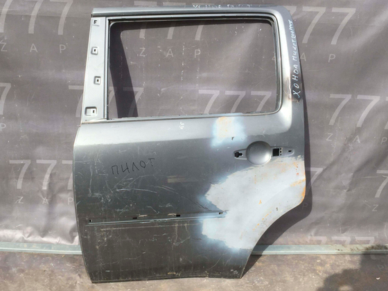 Дверь задняя левая  Honda Pilot 2 (YF4) 08-15 Б/У Оригинал 
67550SZAA00ZZ