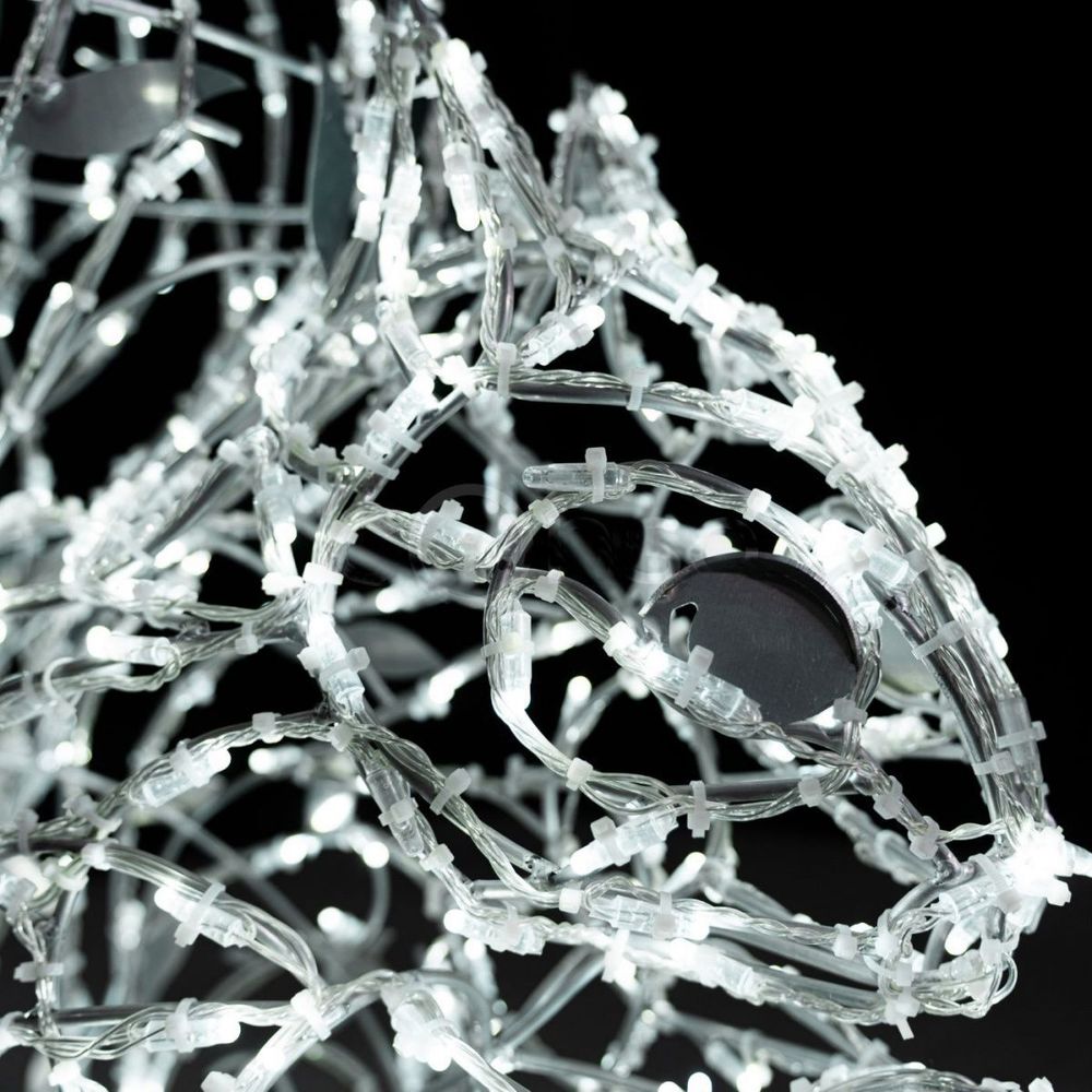 Светодиодная фигура "Белка с орехом"