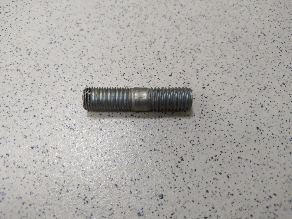 Шпилька 310443-П2