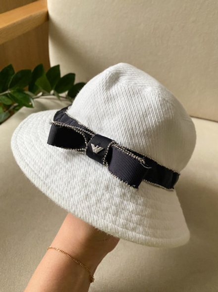 Панама Armani, 80