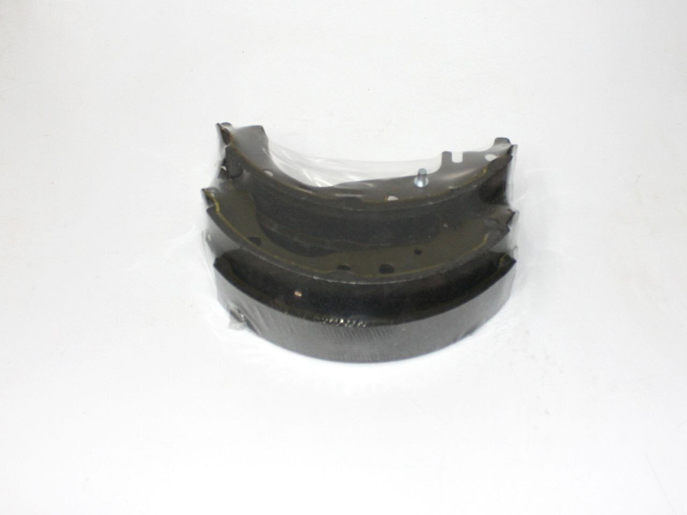 Колодки тормозные барабанные задние 1014003351 Geely MK, MK Cross