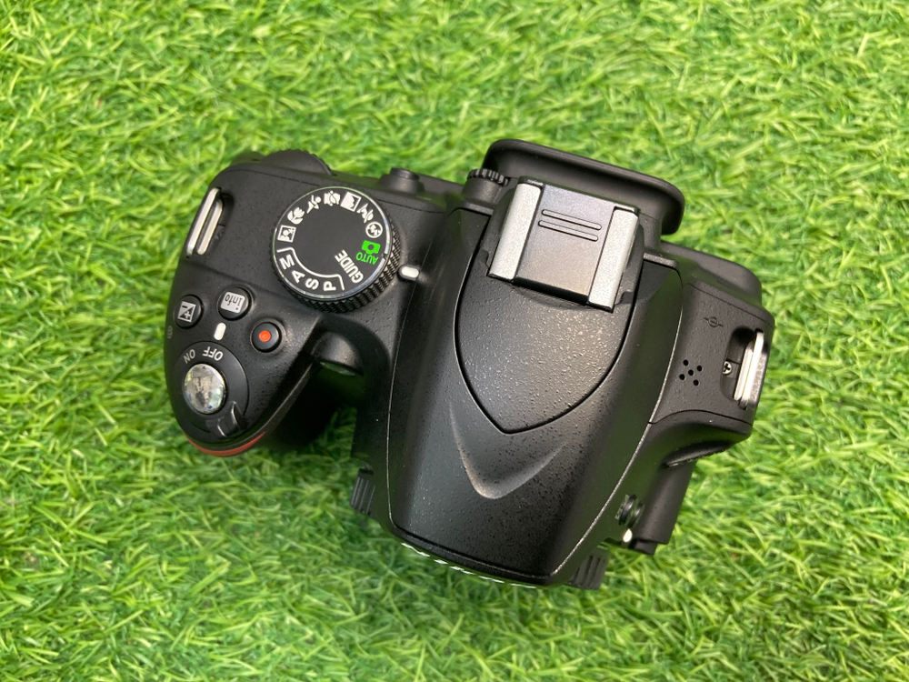 Nikon D3200 7.400 кадров