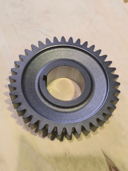 Шестерня ведущая вала промежуточного (Shaft-Gear)