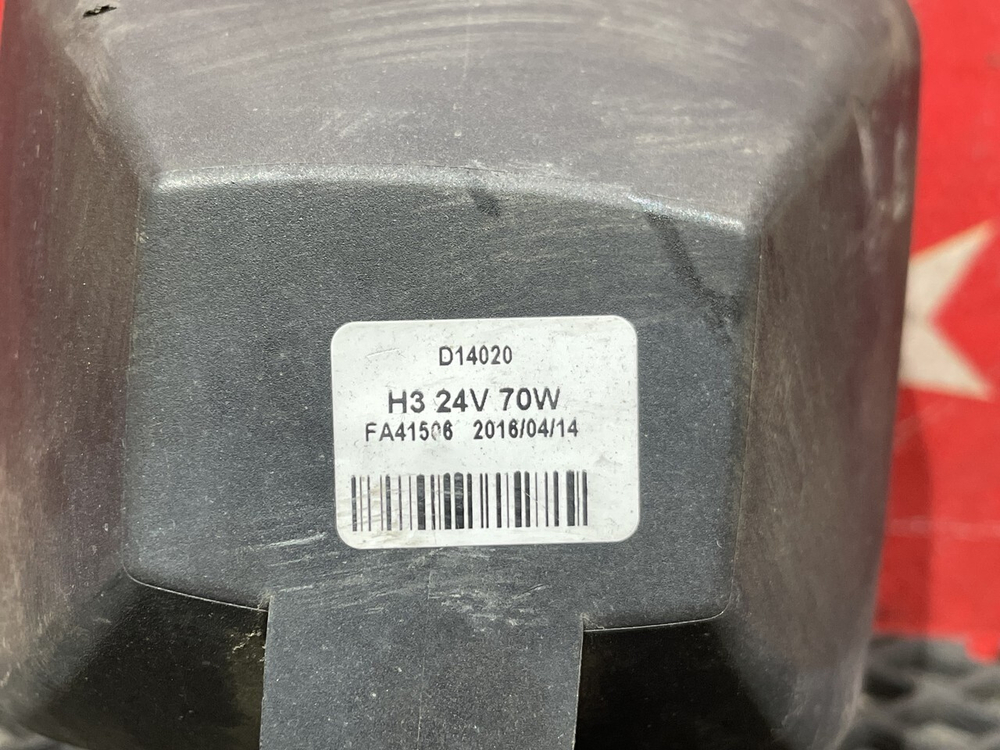 Фонарь за кабиной