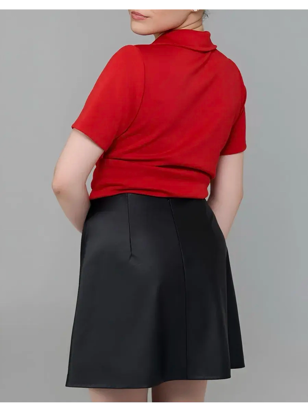 Юбка мини кожаная с разрезами экокожа