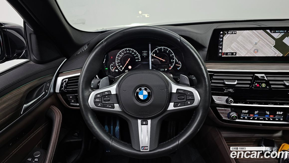 BMW 5 Series (G30) 530i M Sports Plus (08.2019)