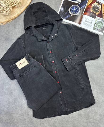 Джинсовый костюм Kiton