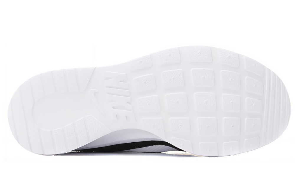 Кроссовки Nike Tanjun (Женская размерная сетка)