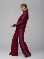Женский хлопковый спортивный костюм бордовый с контрастными линиями