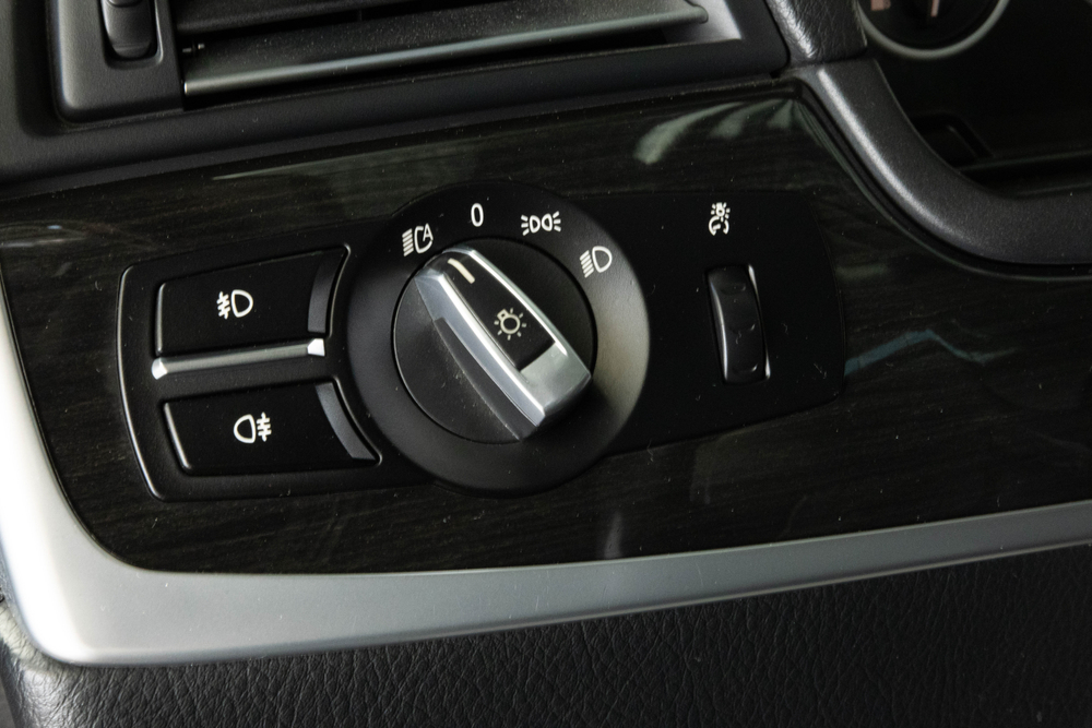 BMW 5-Series, 2011 год