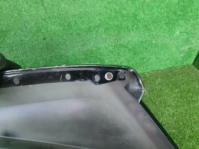 Крыло переднее правое Rolls-Royce Cullinan (2018-н.в.)