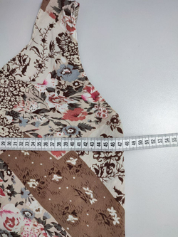 Платье красивое светлое 48 размер