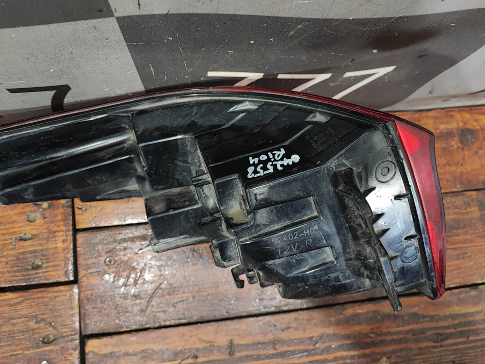 Фонарь задний правый Kia Rio 4 (FB) 17-20 Б/У Оригинал 92402H0000