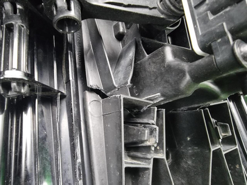 Решетка радиатора BMW X5 G05 (2018-2023)