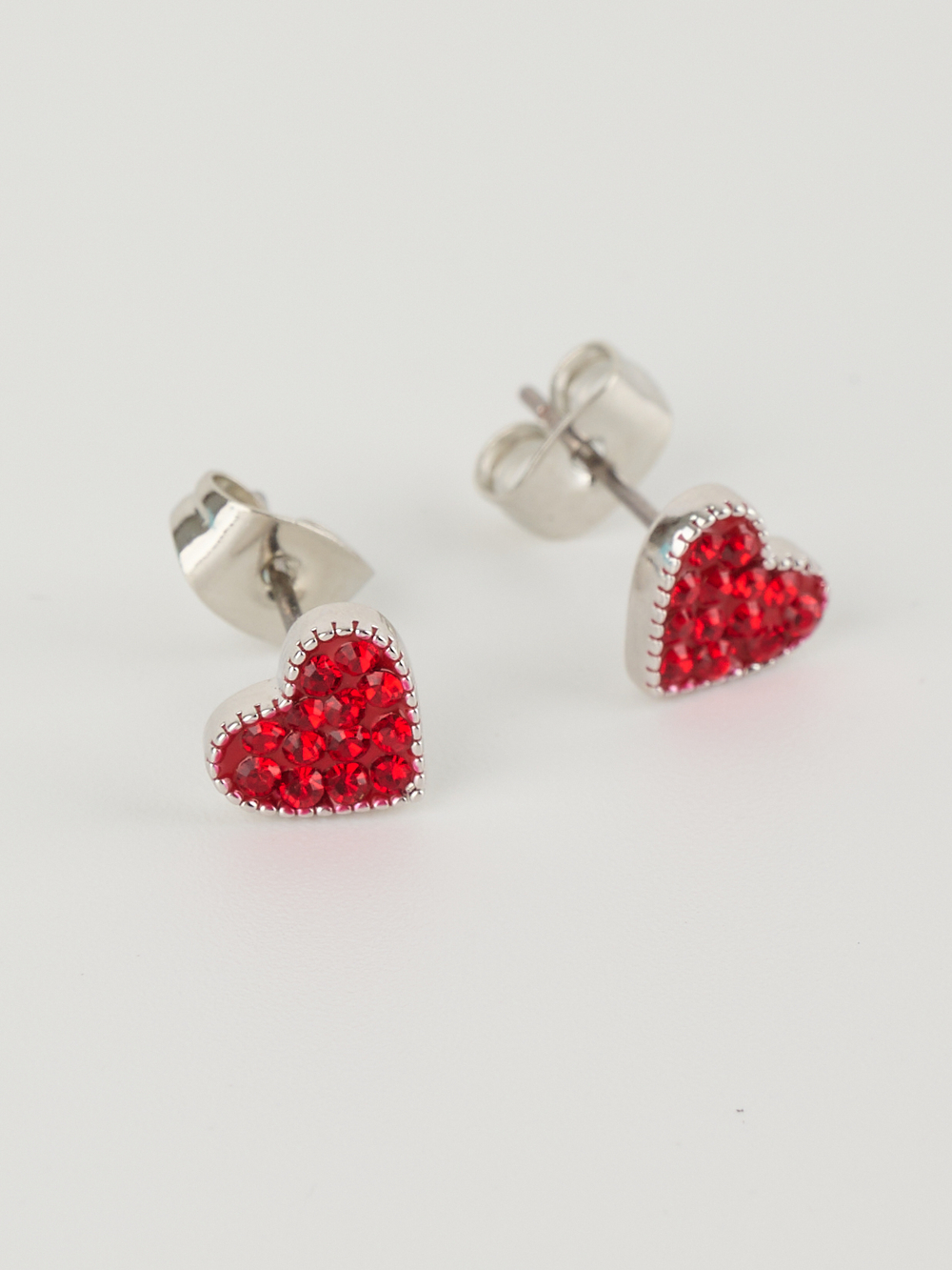 Серьги-сердечки Клевер с красными кристаллами Swarovski
