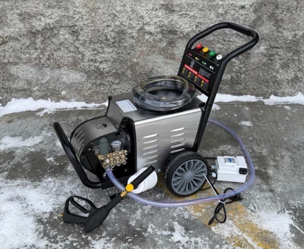 Крышка топливного бака, D106 мм, пластик с ключом и защитой, DIESEL (за 1 шт.)