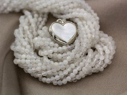 Нить бусин из лунного камня, 3мм, огранка