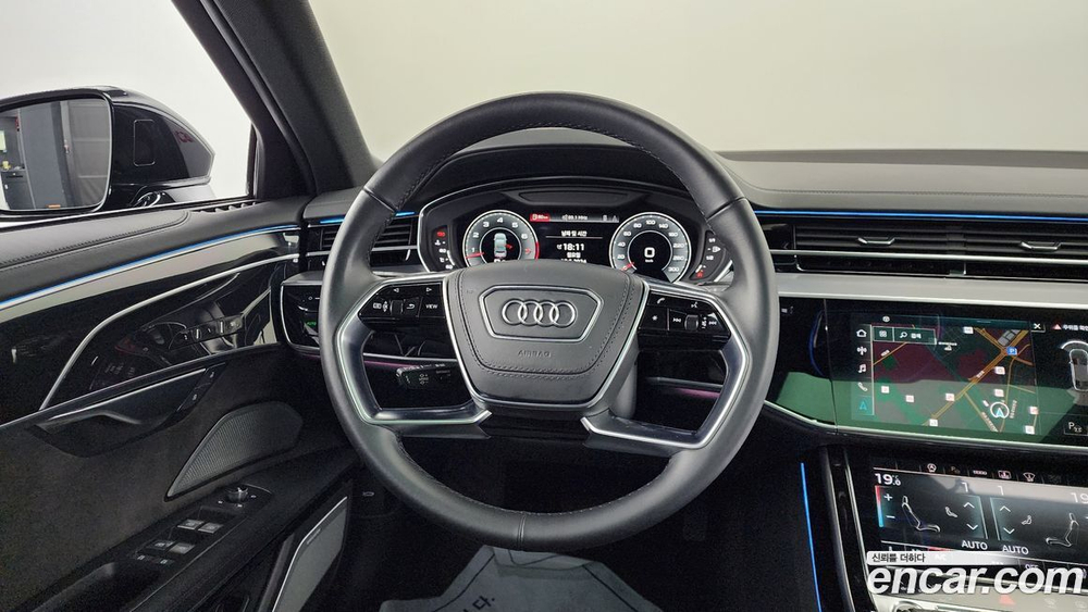 Audi A8 (D5) 55 TFSI Quattro LWB (12.2021)