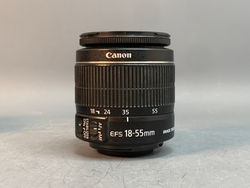 Canon 600D kit 18-55mm 3.5-5.6 IS ll 9.000 кадров